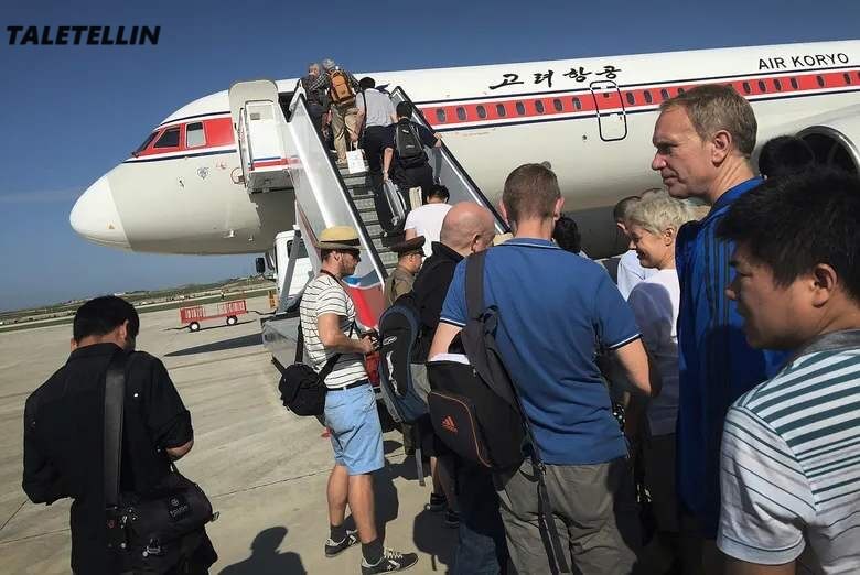 เกาหลีเหนือยินดีต้อนรับนักท่องเที่ยวชาวรัสเซีย นับเป็นกลุ่มแรกที่มาเยือนนับตั้งแต่เกิดโรคระบาด นักท่องเที่ยวชาวรัสเซียกลุ่มหนึ่งเดินทางถึง