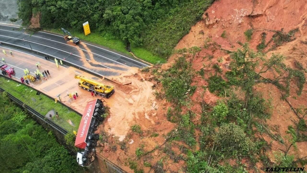 บราซิลเผชิญน้ำท่วมหนักที่สุดในรอบหลายทศวรรษ เสียชีวิต 37 ราย ฝนตกหนักในรัฐรีโอกรันเด โด ซุล ทางตอนใต้ของบราซิล คร่าชีวิตผู้คนไป 39 ราย และ